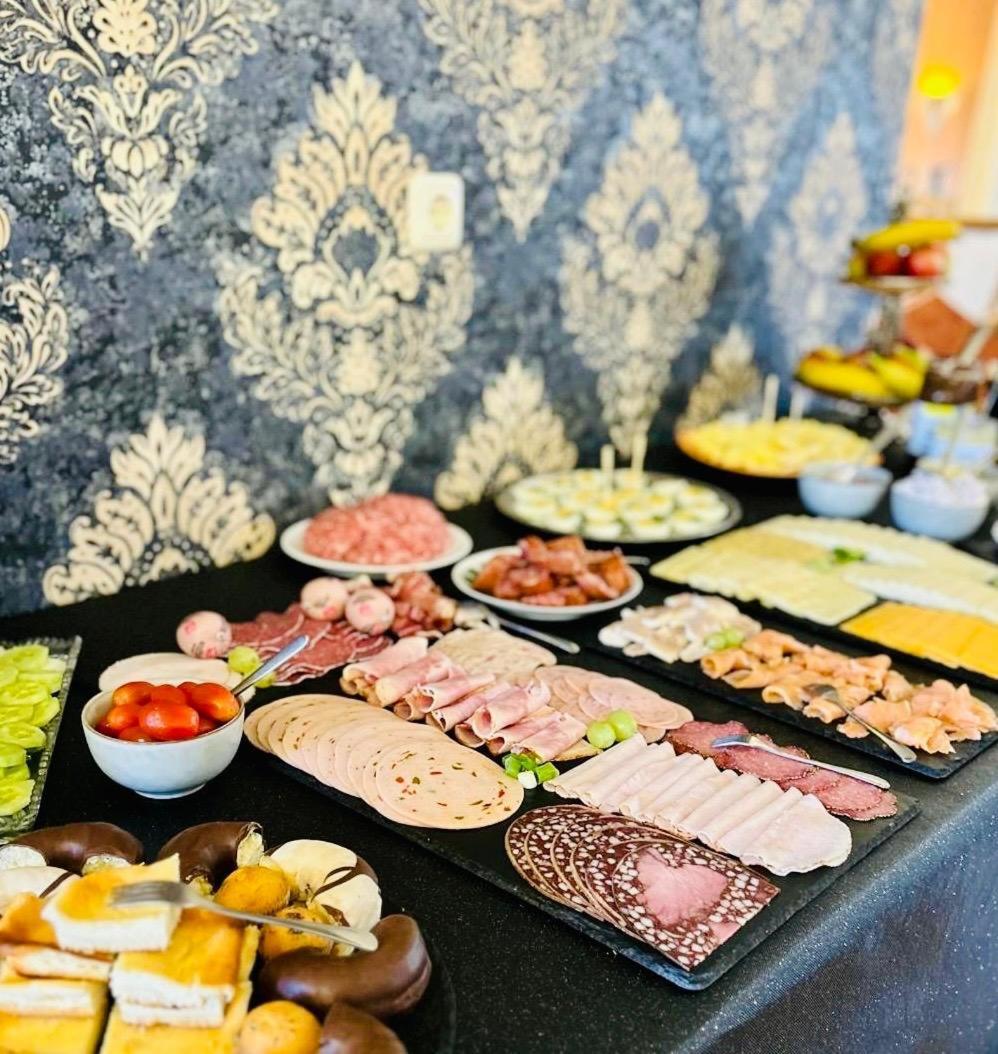 Themenhotel Rehlein 탈레 외부 사진